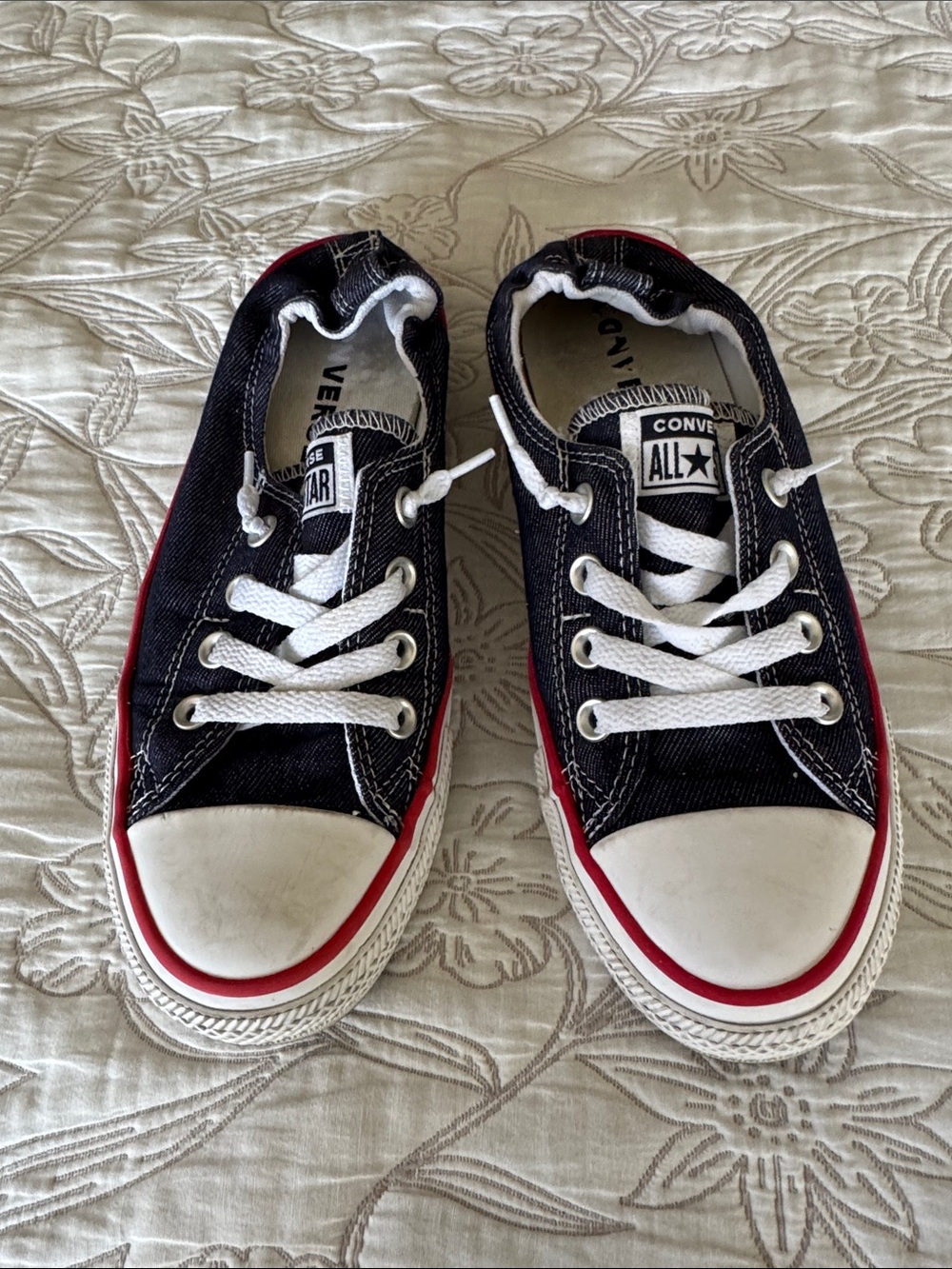 Converse All Star sneakers shoes  size 8